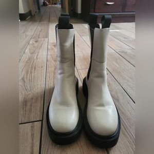 High Profile Lug Sole Platform Chelsea Boots